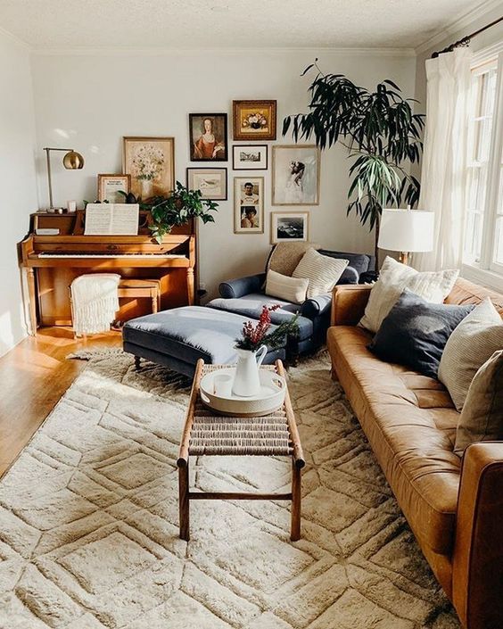 What Colors Go With Brown Furniture In A Living Room